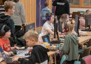 Første Valdres-LAN for barn