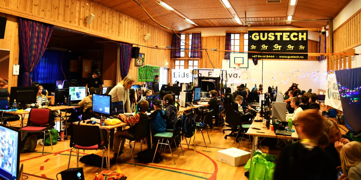 70 stykker på Valdres LAN: – Alle plassene ble fylt opp